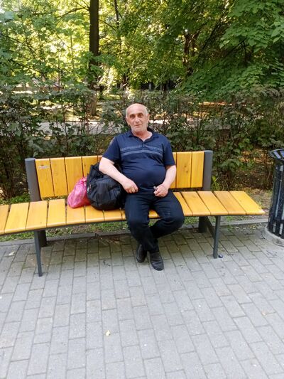  ,   Malik, 55 ,     