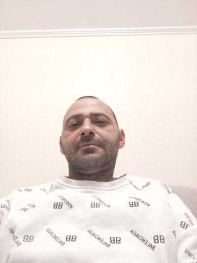  ,   Arman, 44 ,   ,   