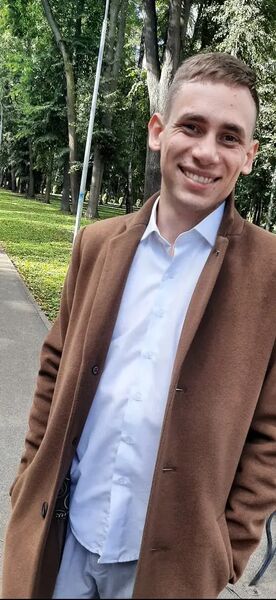 ,   Aleksandr, 32 ,   ,   