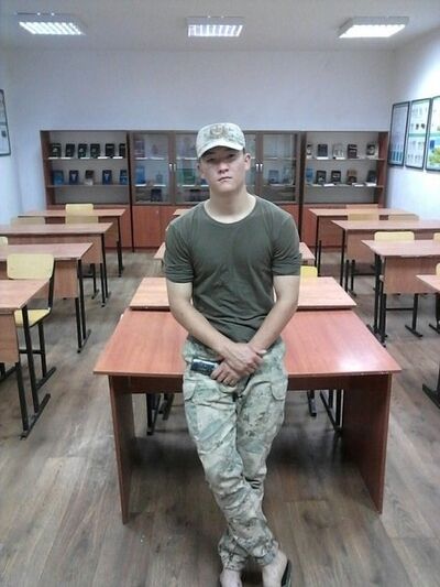  ,   Sergali, 28 ,     , c 