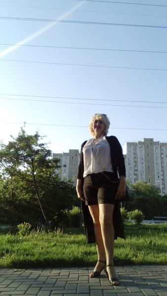  ,   Liusik, 49 ,  