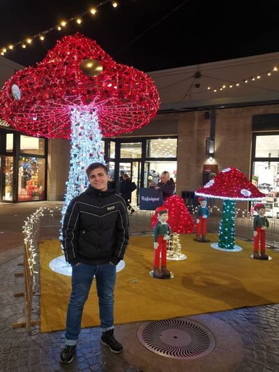  Milan,   , 22 ,   ,   