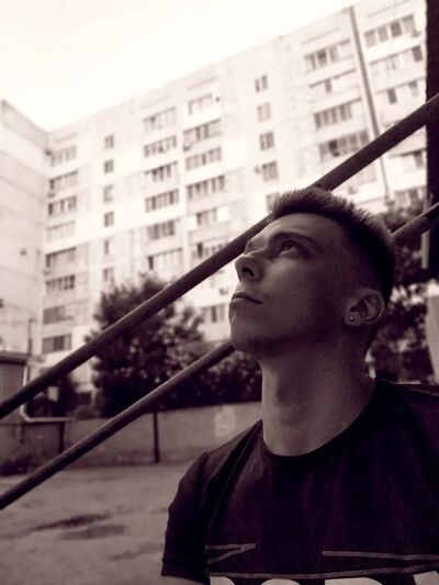  ,   Ivan, 33 ,   ,   