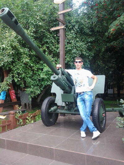  ,   Dmitri, 32 ,   ,   , c 