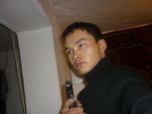  ,   Azamat, 32 ,     , c 