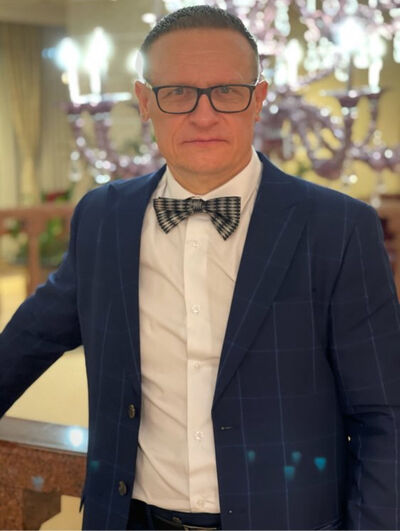  ,   Vlad, 59 ,   ,   , c 