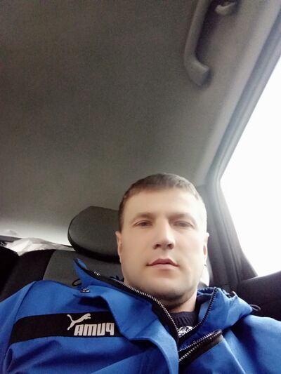  ,   Mikhail, 39 ,   ,   