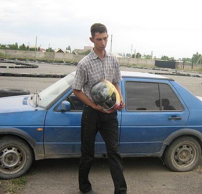  ,   Aleks, 39 ,   