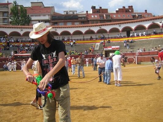  Zaragoza,   Woozoo, 42 ,     , c 