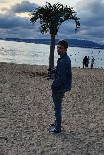  ,   , 28 ,   ,   