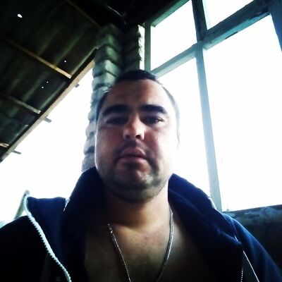  ,   Mihail, 37 ,   ,   , c 