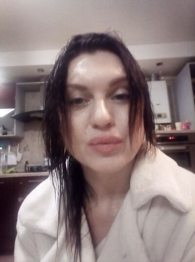  ,   Olga, 42 ,   ,   