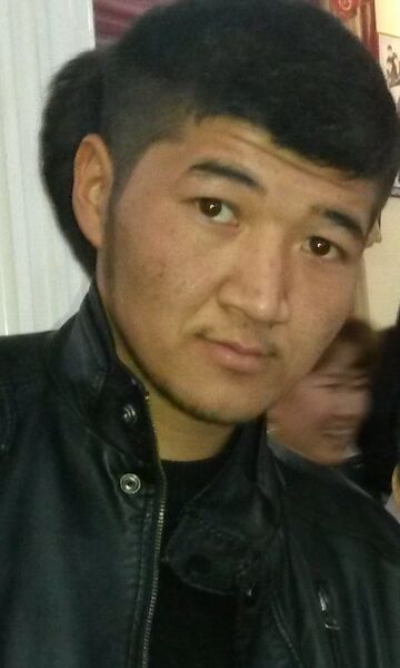  ,   Nurik, 33 ,   