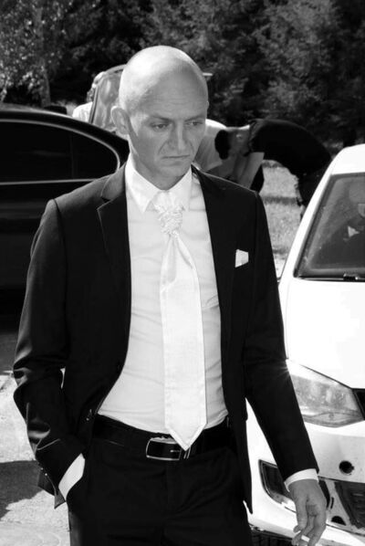  ,   Andrius, 40 ,   ,   , c 
