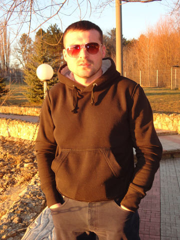  ,   Vadim, 38 ,   