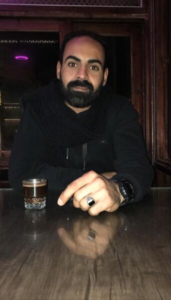  -,   Kamal, 32 ,   ,   