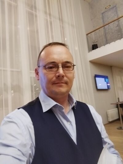  -,   Valentin, 45 ,   ,   , c 