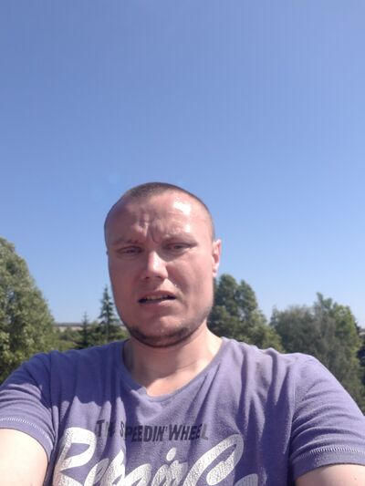  ,   Falcon, 33 ,   ,   , c 