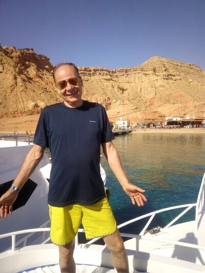  ,   Aleks, 57 ,   ,   , c 
