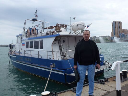  ,   Victor, 62 ,   c 
