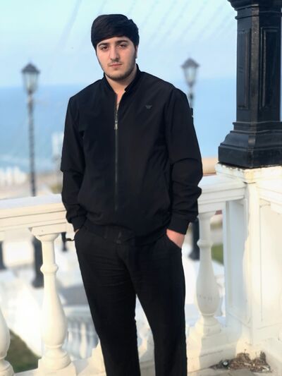  ,   Simon, 22 ,   ,   