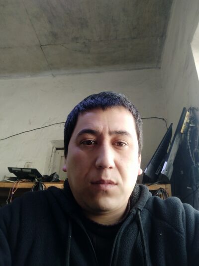  ,   Bek, 39 ,   ,   