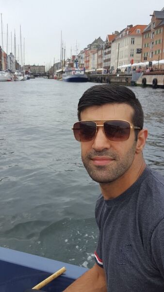  ,   Ali, 42 ,   ,   , c 
