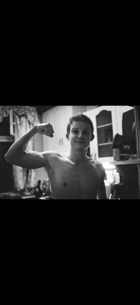  -,   Pavel, 38 ,   ,   