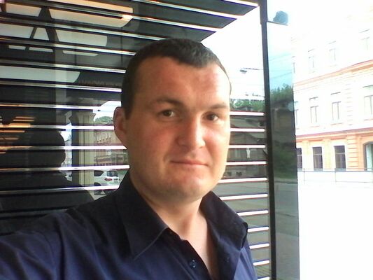  ,   Aleksandr, 40 ,   ,   , c 