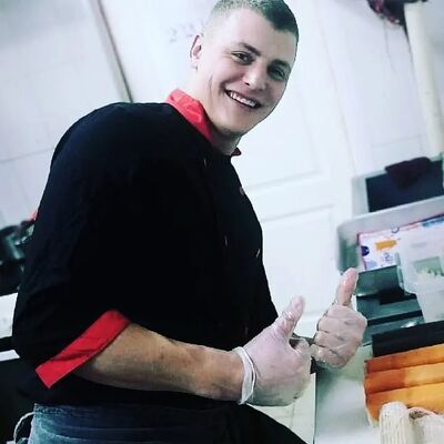  ,   Vladislav, 28 ,   ,   , c , 
