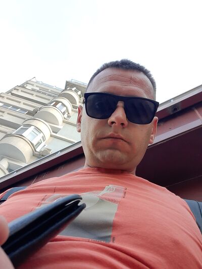  ,   Tudor, 35 ,   ,   