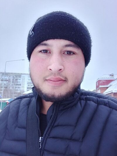  ,   Akmaljon, 25 ,  