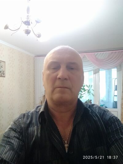  ,   Nik, 60 ,   c 