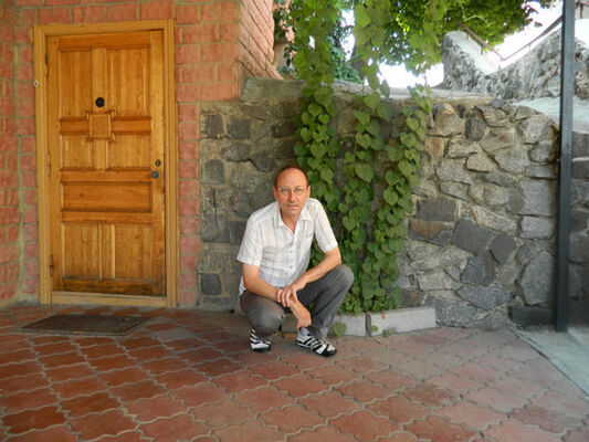  ,   Igor, 64 ,   