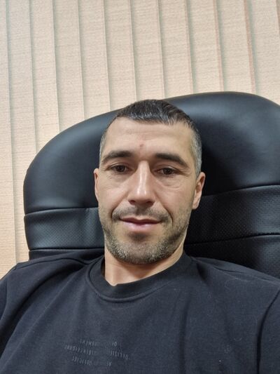  ,   Ruslan, 37 ,   ,   