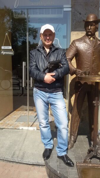  -,   Wasia, 48 ,   