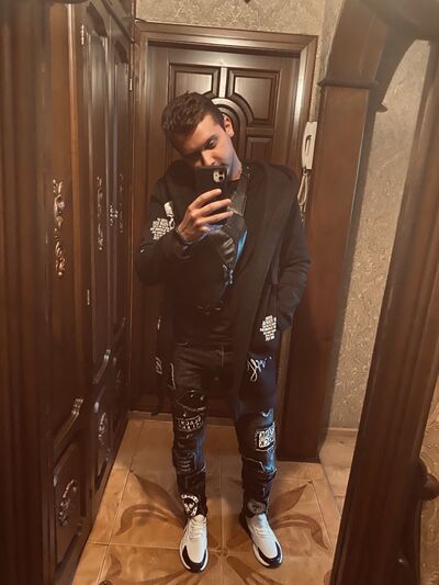  ,   , 28 ,   ,   