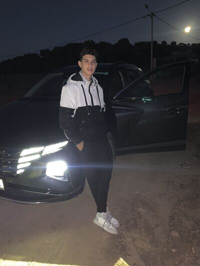  ,   Oussama, 20 ,   ,   