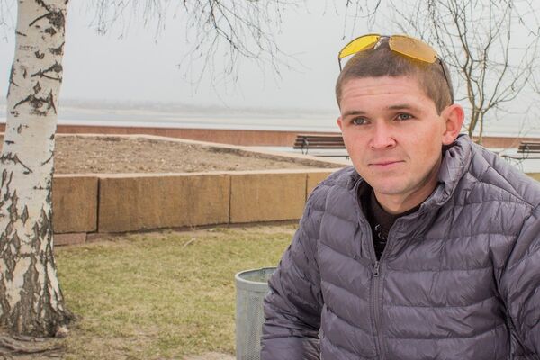  ,   Anton, 36 ,  