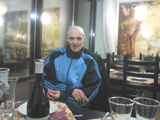  -,   Vladimir, 48 ,   