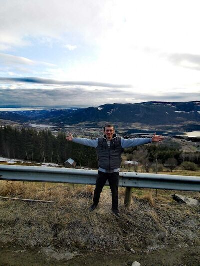  ,   Anton, 43 ,   ,   , c 