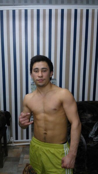  ,   Mike, 32 ,   ,   , c , 