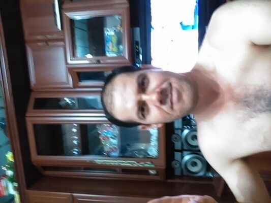  ,   Azat, 47 ,   ,   , c , 