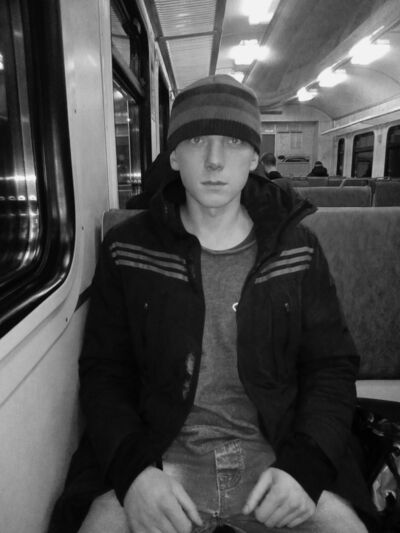  -,   , 33 ,  