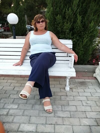  --,   , 52 ,   