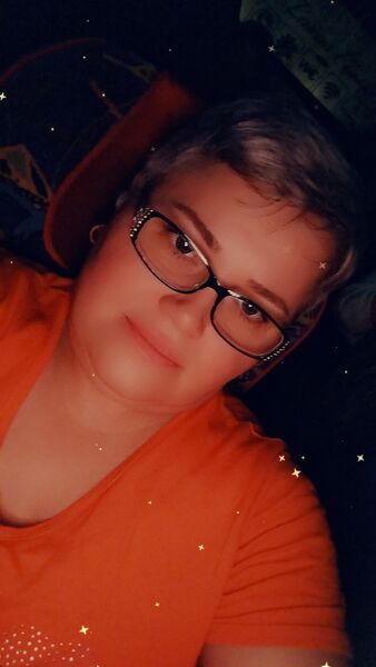  ,   Tatiana, 53 ,   c 