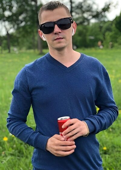  ,   Aliaksandr, 33 ,   ,   