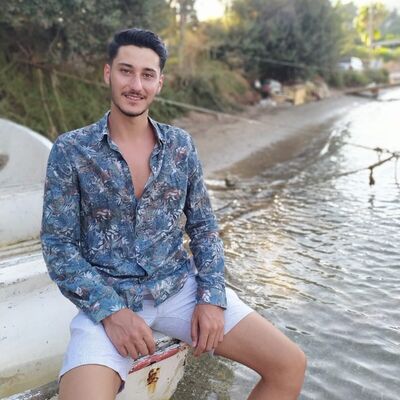  ,   Ahmet, 26 ,   ,   