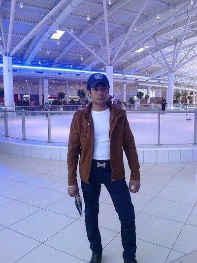  ,   Bek, 32 ,   ,   , c 