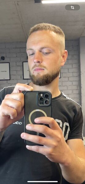  ,   Ivan, 28 ,   ,   